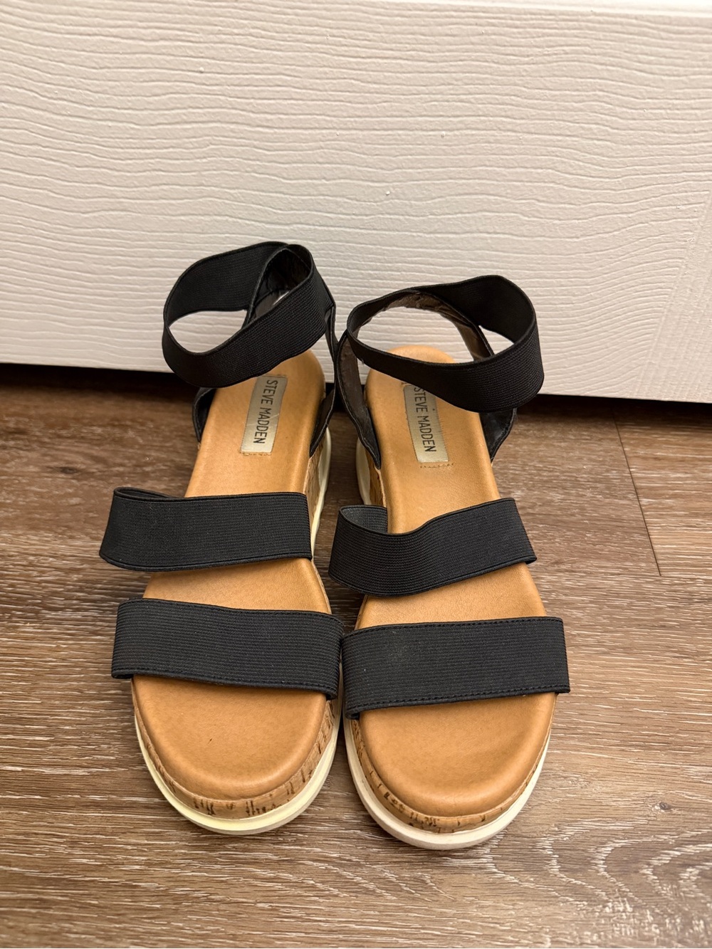 Steve Madden Black Bandi Wedge Platform Sandals, Size 8